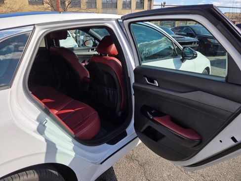 Used 2023 Kia K5 GT-Line image 7