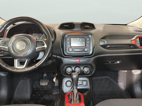 Used 2016 Jeep Renegade Trailhawk AWD/4WD image 16