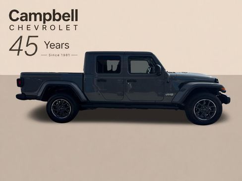 Used 2023 Jeep Gladiator Overland AWD/4WD image 7