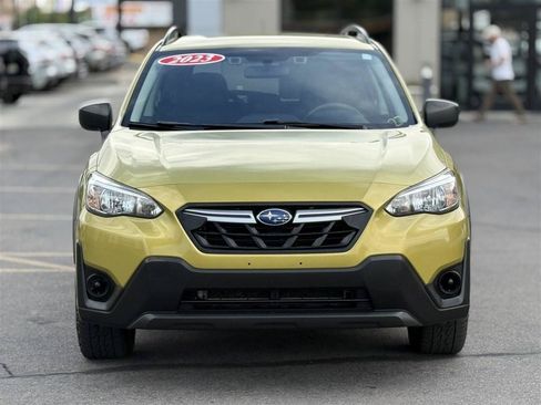 Used 2023 Subaru Crosstrek 2.0i AWD/4WD image 2