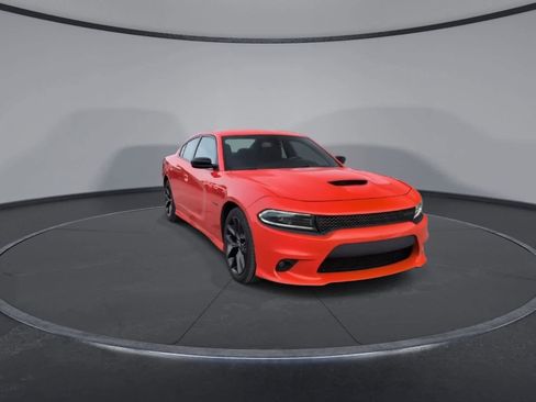 Used 2022 Dodge Charger R/T w/ Blacktop Package image 2