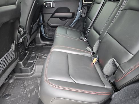 New 2026 Jeep Wrangler Unlimited Rubicon AWD/4WD image 22