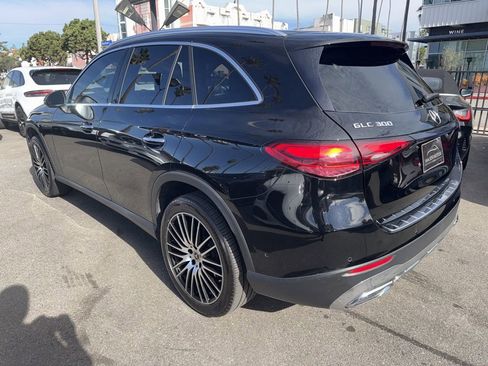 Used 2023 Mercedes-Benz GLC 300 image 4