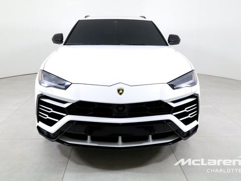 Used 2019 Lamborghini Urus AWD/4WD image 4