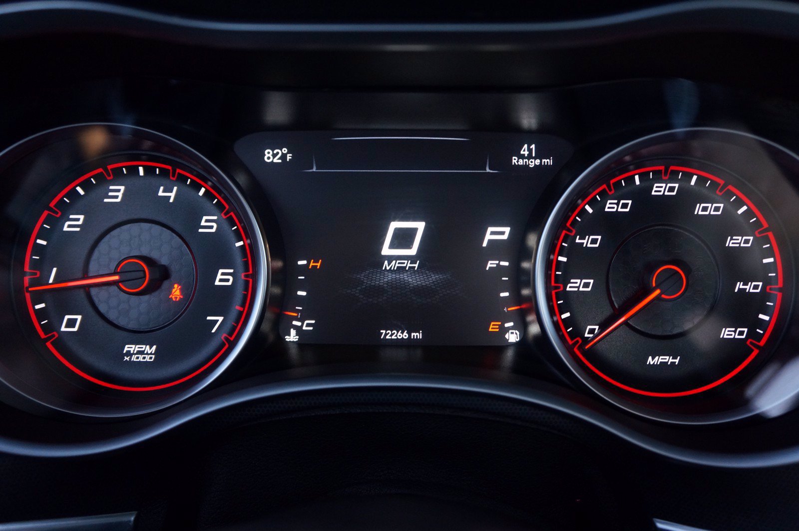 Used 2018 Dodge Charger R/T RWD image 11