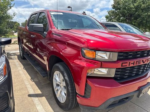 Used 2022 Chevrolet Silverado 1500 Custom RWD image 3