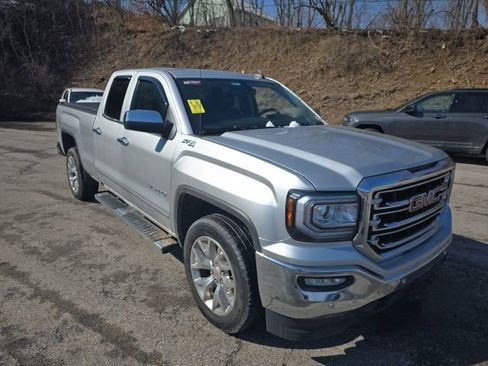 Used 2018 GMC Sierra 1500 SLT w/ SLT Premium Package image 10