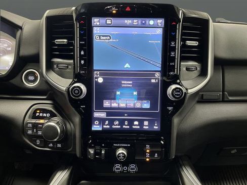 New 2026 RAM 1500 4x4 Crew Cab image 8