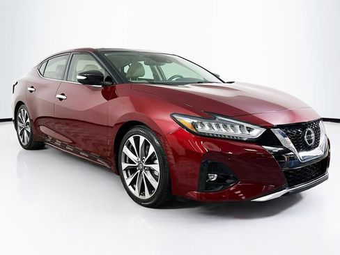 Used 2021 Nissan Maxima Platinum w/ Sport Mat Group FWD image 2