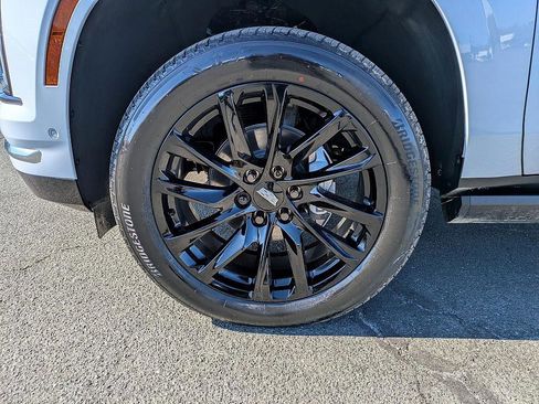 New 2026 Cadillac Escalade Luxury w/ Touring Package image 10