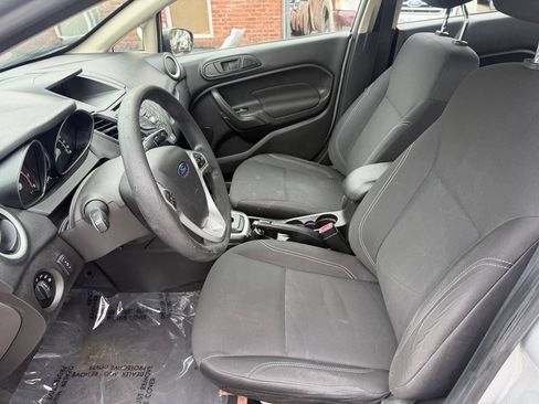 Used 2018 Ford Fiesta SE FWD image 11