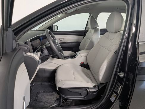Certified 2026 Hyundai Tucson SE FWD image 13