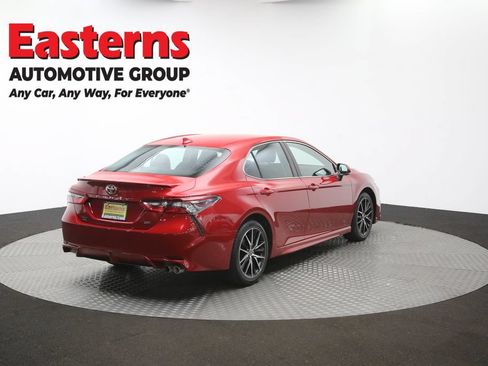 Used 2023 Toyota Camry SE FWD image 39