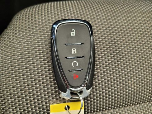 Used 2019 Chevrolet Traverse LS AWD/4WD image 32