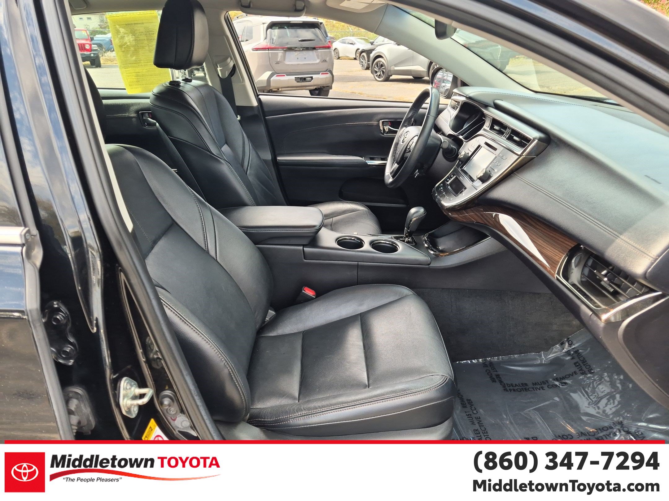 Used 2015 Toyota Avalon XLE Touring FWD image 37
