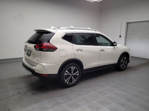 Used 2020 Nissan Rogue SV w/ Premium Package FWD image 10