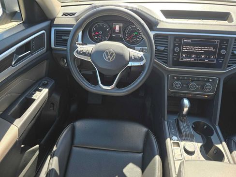Used 2021 Volkswagen Atlas SE w/ Panoramic Sunroof Package AWD/4WD image 18
