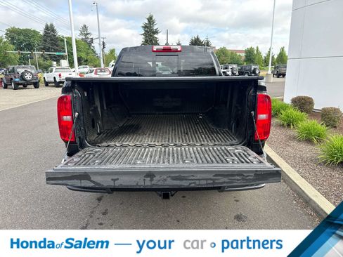 Used 2017 Chevrolet Colorado LT w/ LT Convenience Package AWD/4WD image 19
