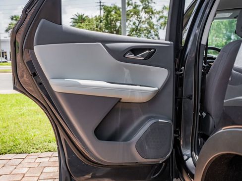 Used 2022 Chevrolet Blazer LT AWD/4WD image 33