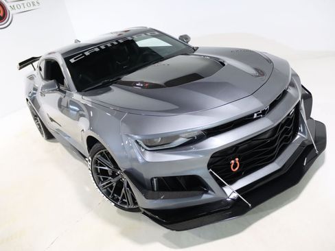 Used 2022 Chevrolet Camaro ZL1 RWD image 73