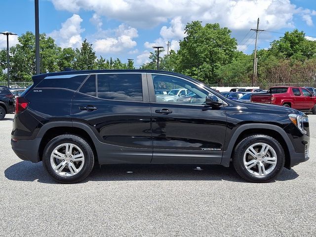 Used 2023 GMC Terrain SLE AWD/4WD image 10