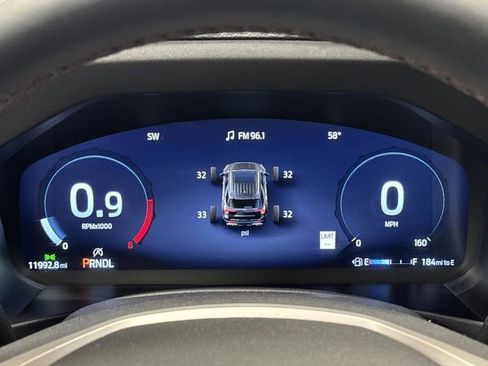 Used 2025 Ford Explorer Active w/ Active Comfort Package image 19