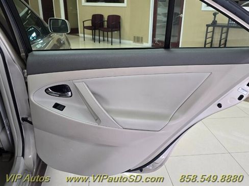 Used 2007 Toyota Camry Hybrid FWD image 14