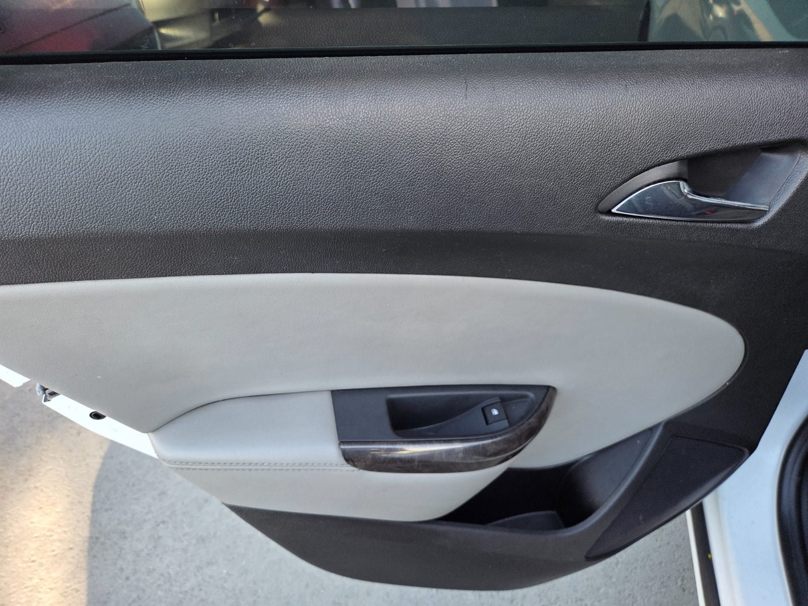 Used 2016 Buick Verano FWD image 9