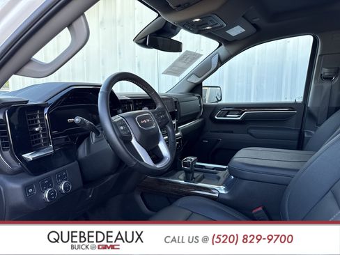Used 2025 GMC Sierra 1500 Elevation w/ Elevation Premium Package image 15