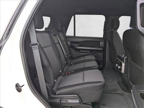 Used 2019 Ford Expedition XLT w/ Cargo Package image 21