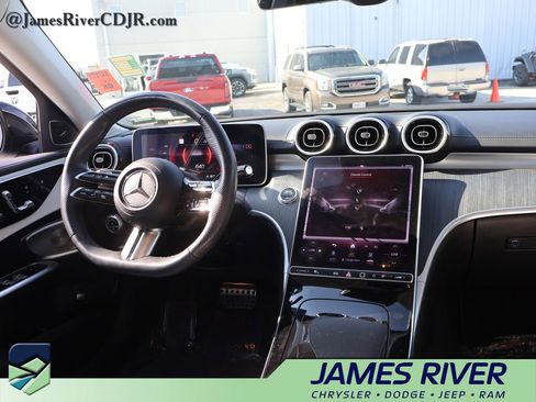 Used 2024 Mercedes-Benz C 300 4MATIC Sedan image 13