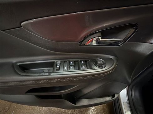 Certified 2022 Buick Encore Preferred w/ Safety Package image 13