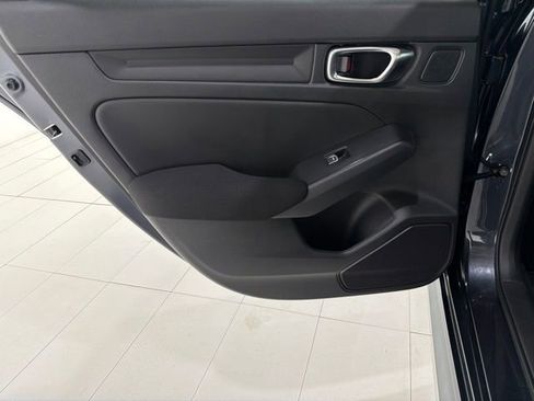 Used 2025 Honda Civic Sport image 15