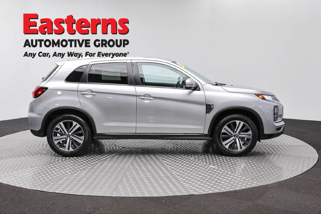 Used 2024 Mitsubishi Outlander Sport SE AWD/4WD image 5