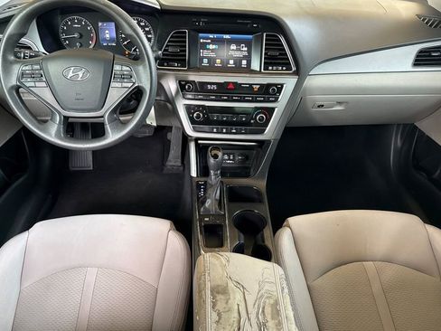 Used 2016 Hyundai Sonata SE FWD image 10
