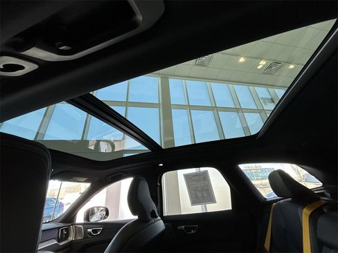 Certified 2024 Volvo XC60 T8 Polestar w/ Protection Package Premier image 14