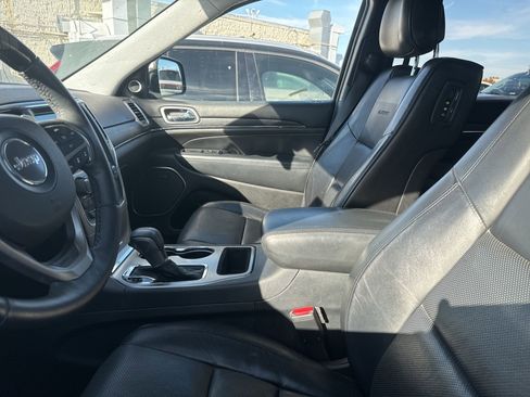 Used 2017 Jeep Grand Cherokee Summit w/ Platinum Series Group image 4