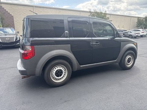 Used 2004 Honda Element LX image 9