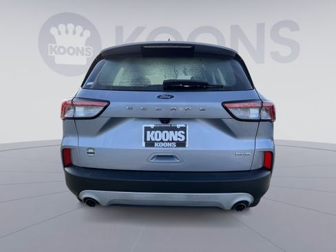 Used 2022 Ford Escape S image 5