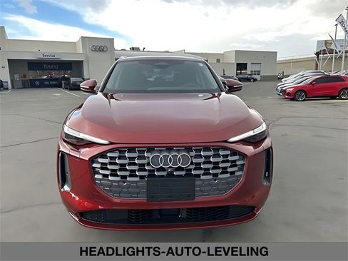 New 2025 Audi Q5 Premium Plus image 2