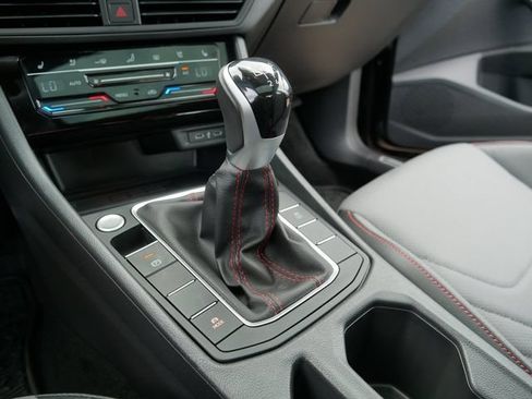 Certified 2025 Volkswagen Jetta GLI Autobahn w/ GLI Black Package FWD image 31