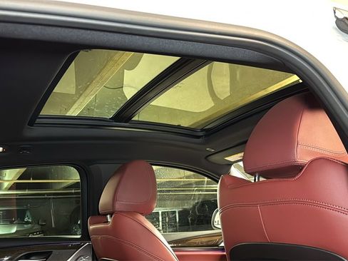 Used 2023 BMW X4 xDrive30i w/ Convenience Package image 14