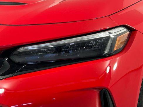 Used 2023 Honda Civic Type R image 3