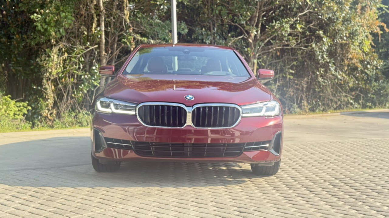 Used 2023 BMW 540i w/ Premium Package RWD image 7