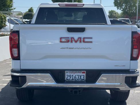 Used 2023 GMC Sierra 1500 SLE AWD/4WD image 6