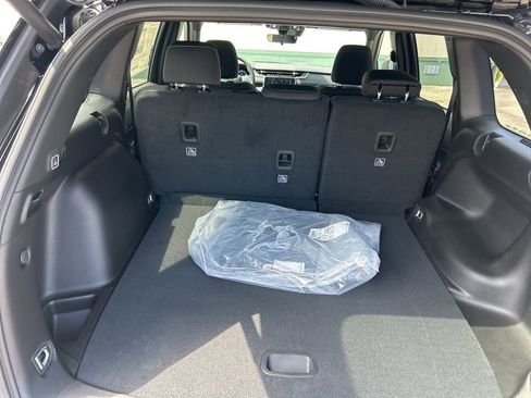 New 2025 Jeep Grand Cherokee Laredo X w/ Luxury Tech Group I image 28