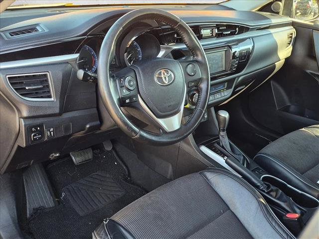 Used 2015 Toyota Corolla S FWD image 9