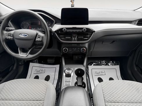 Used 2022 Ford Escape SE FWD image 17