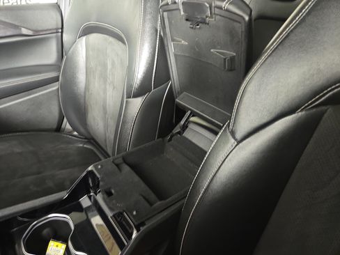 Certified 2023 Jeep Grand Cherokee L Laredo AWD/4WD image 29
