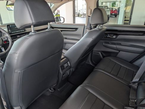 Used 2024 Honda CR-V EX-L image 12